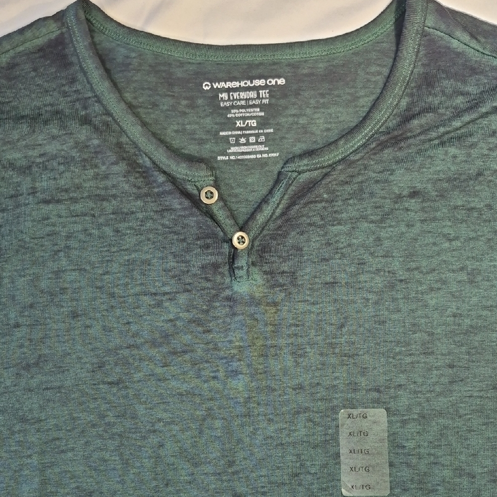 Warehouse One My Everyday Tee Green   Size. XL NWT